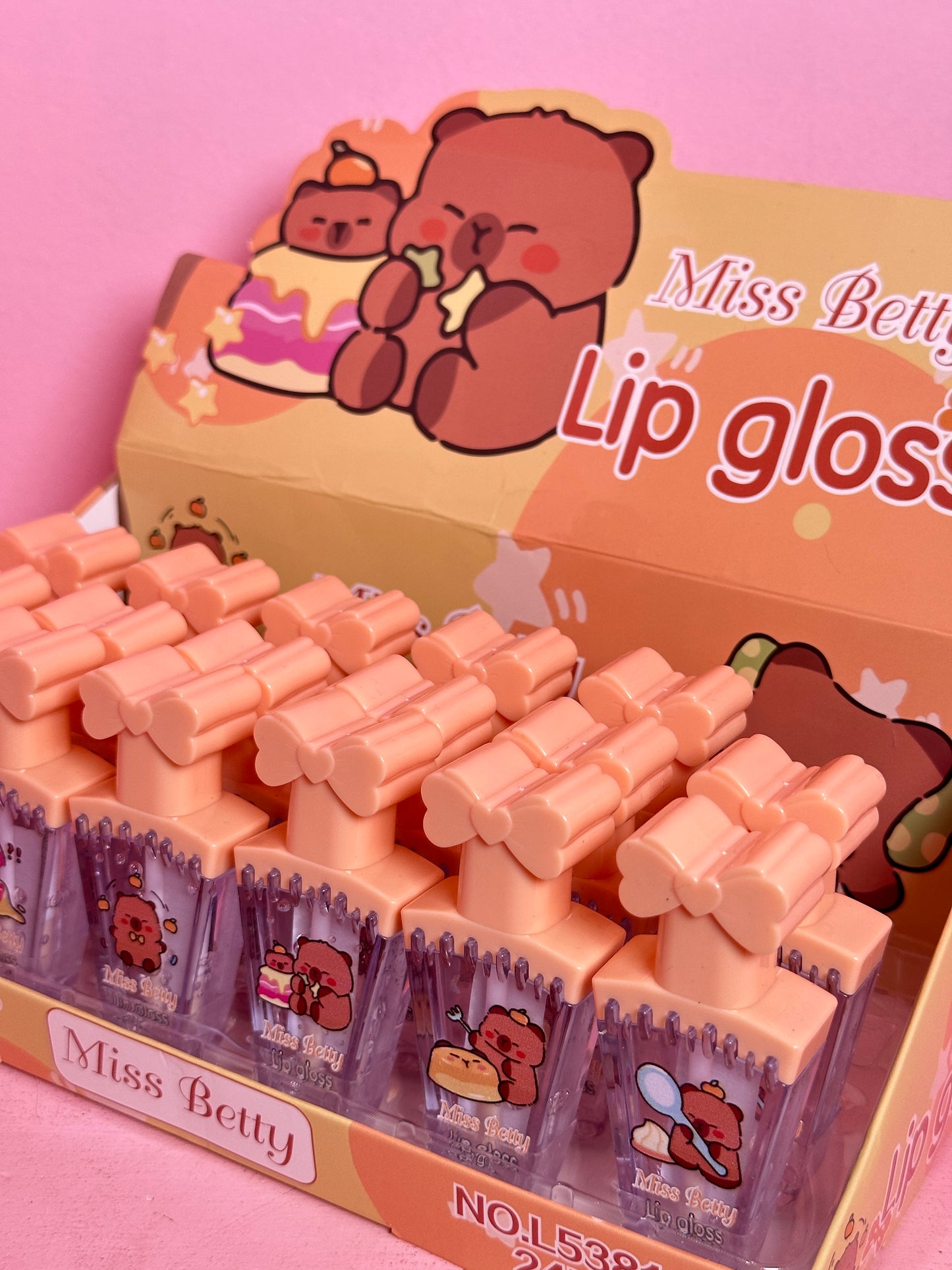Gloss Capibara