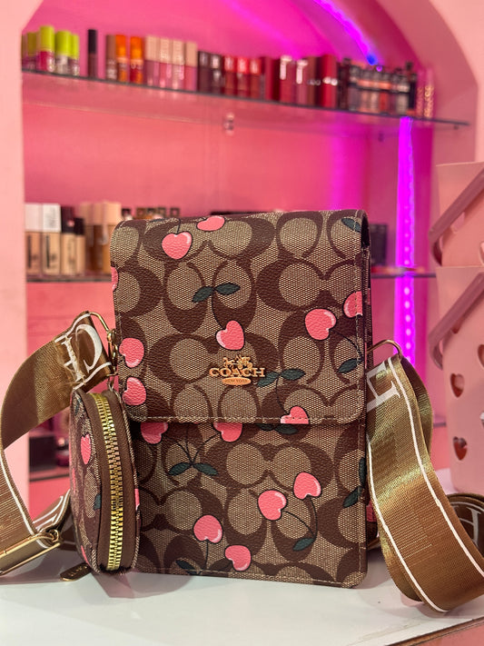 Mensajera Cereza Dupe Coach