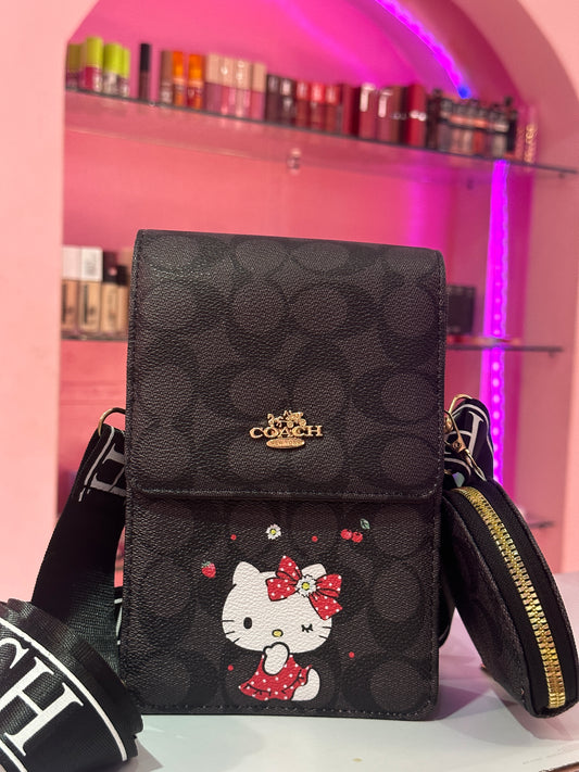 Mensajera Hello Kitty  Dupe Coach